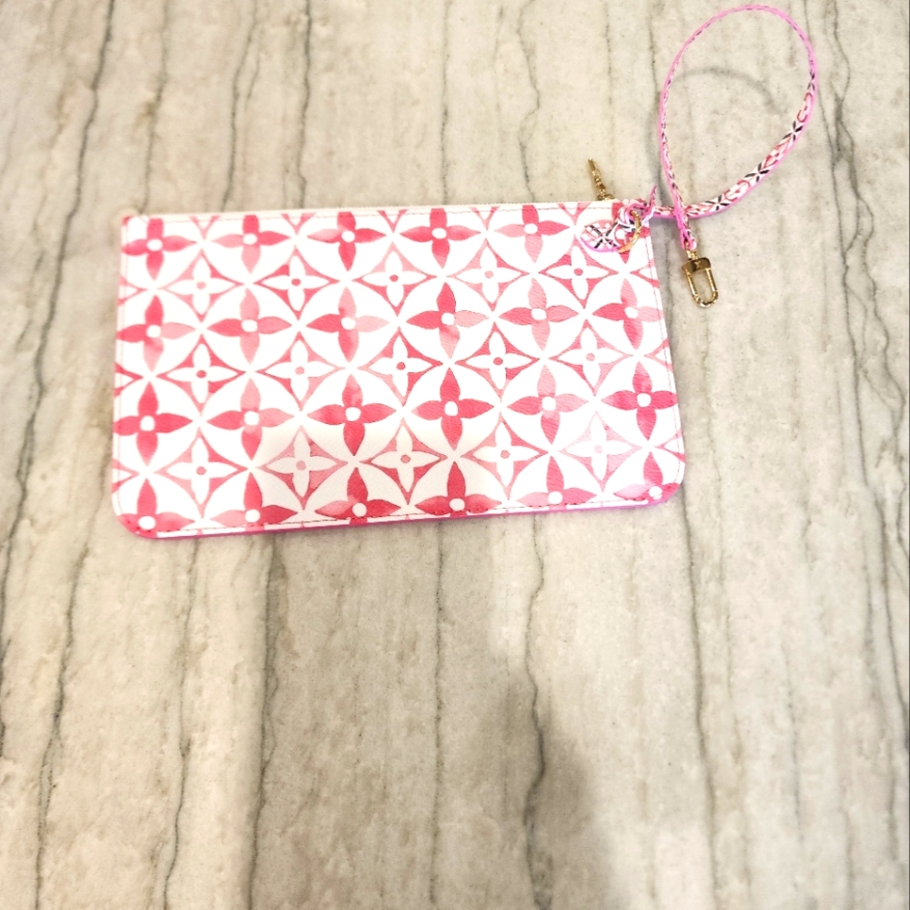 LOUIS VUITTONMonogram Canvas By The Pool 2.0 Neverfull MM Pochette Pink